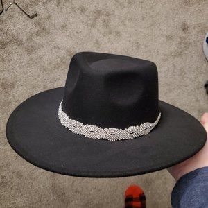Wide Brim black hat